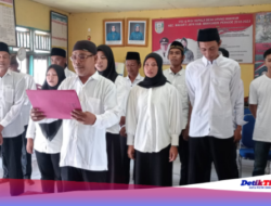 Panitia Pilkades Upang Makmur Sukses Dilantik