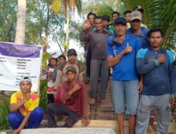 Membangun Desa, Eko Kades Tanjung Mas Saluran DD untuk Jalan Titian