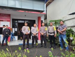 4Distribusi Logistik Pilkada 2024 ke Kecamatan Tuminting Berjalan Lancar dengan Pengamanan Ketat 