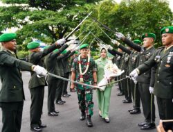 Tradisi Penyambutan dan pelepasan Pangdam II/Sriwijaya Digelar Khidmat