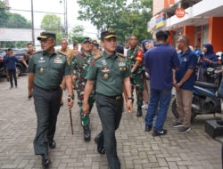 Pangdam II/Sriwijaya Dampingi Mentan Amran Sulaiman Operasi Pasar Murah di Palembang